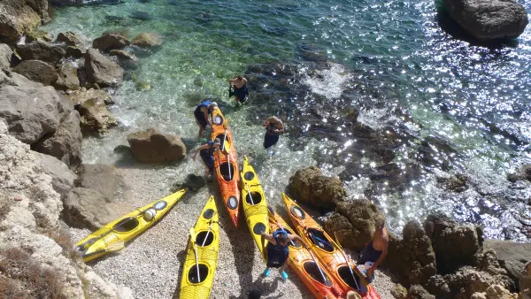 Guided tour half-day kayak -Marseille