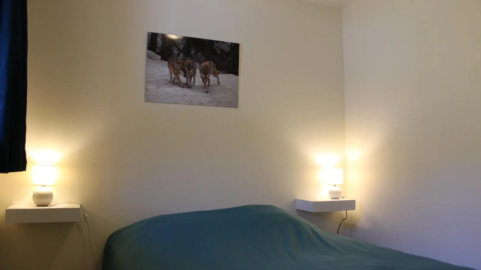 Les Bouquetins -Chambre- Gîte station des Buisses Roubion - Gîtes de France Alpes-Maritimes