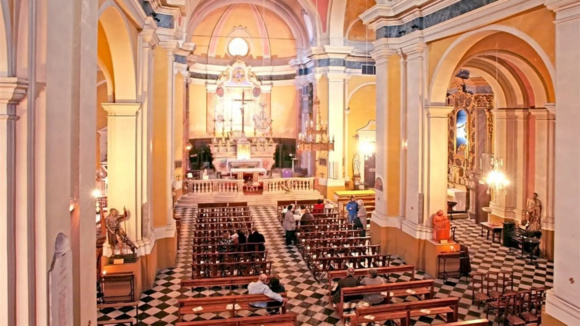 L' Eglise Saint-Michel_Villefranche-sur-Mer