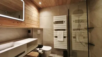 Salle de bain suite rez-de-jardin
