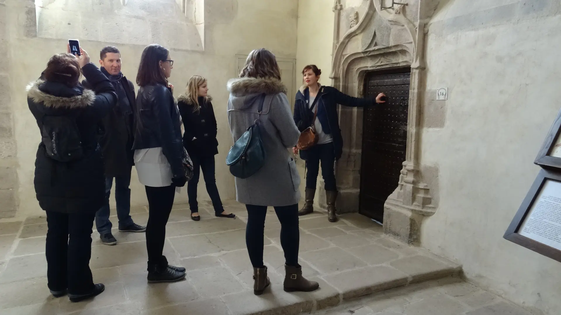 Visite de la Collégiale de St Bonnet le Château (42380)