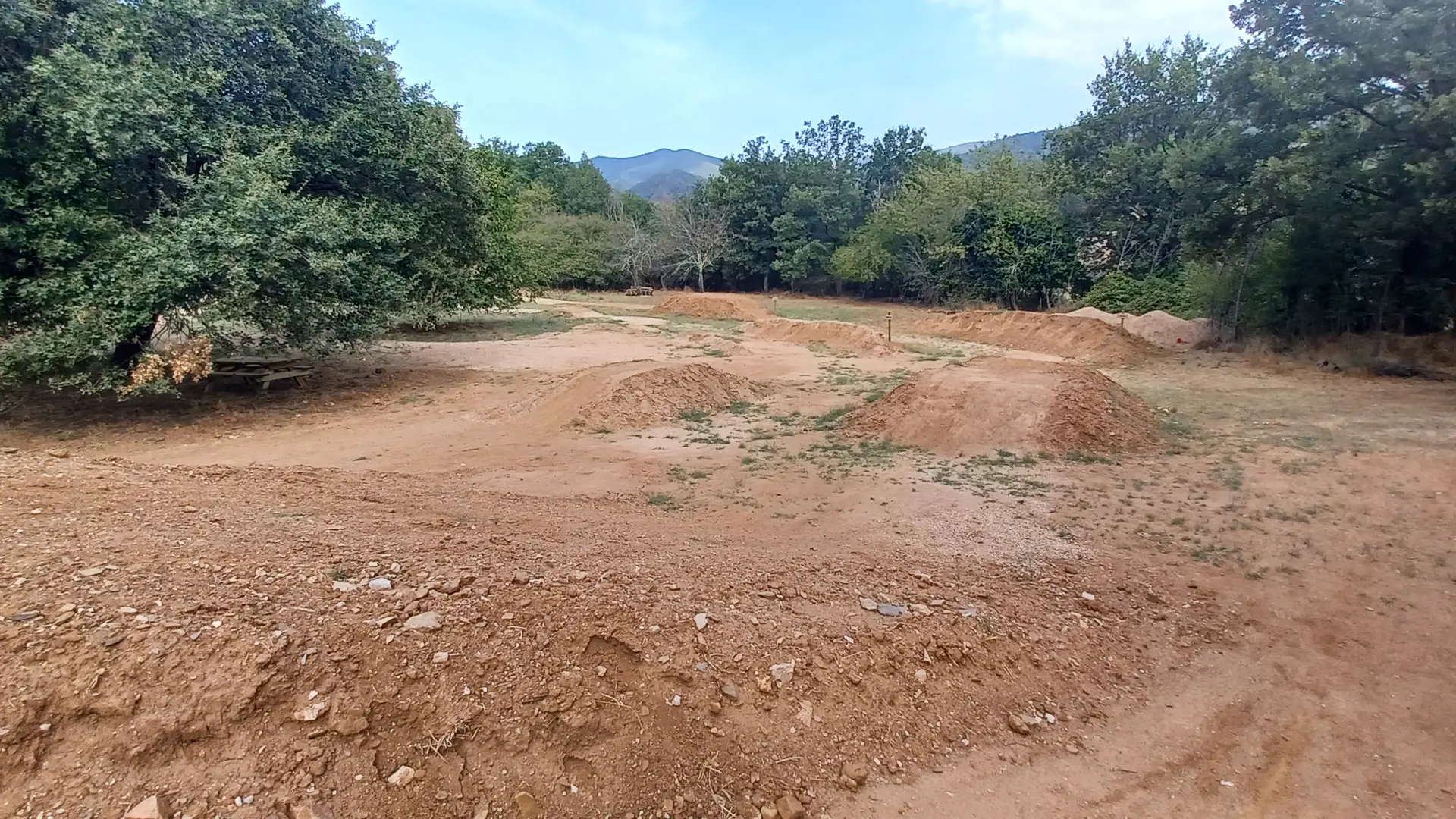 Les équipements vélo en Méditerranée Porte des Maures