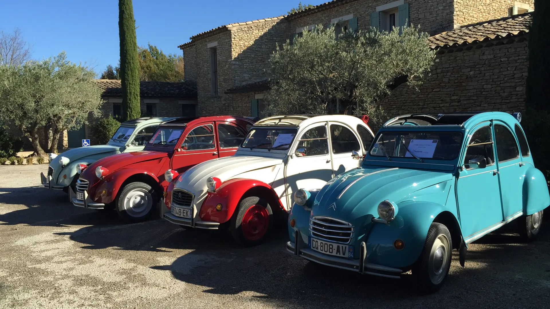 2cv en Provence Location
