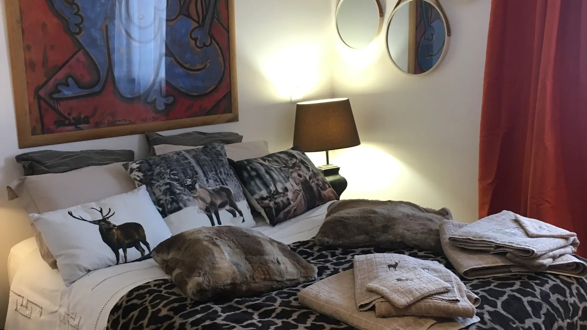 Chambre/Bedroom-Yuva-Le Grand-Bornand