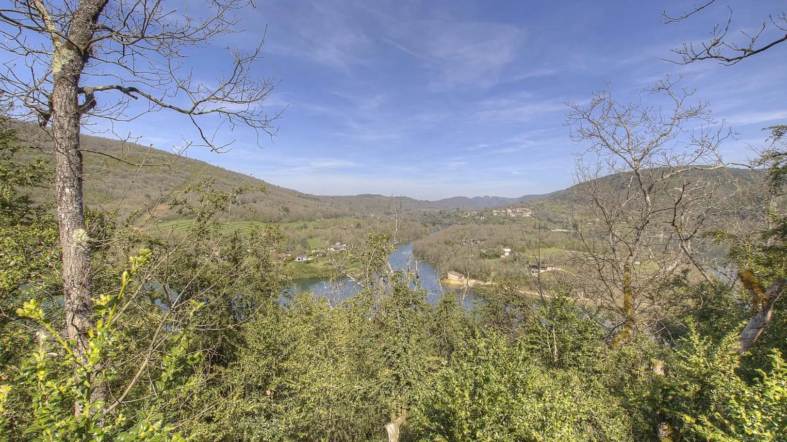 Vue depuis la terrasse de la cabane.