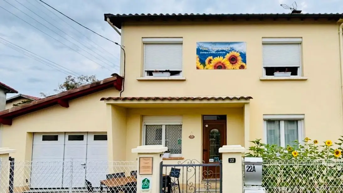 facade