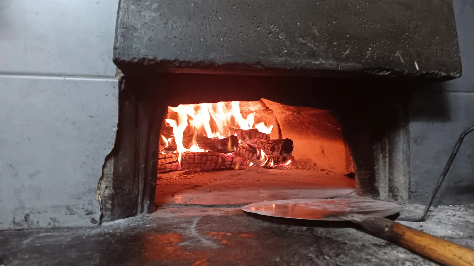 Pizza feu de bois