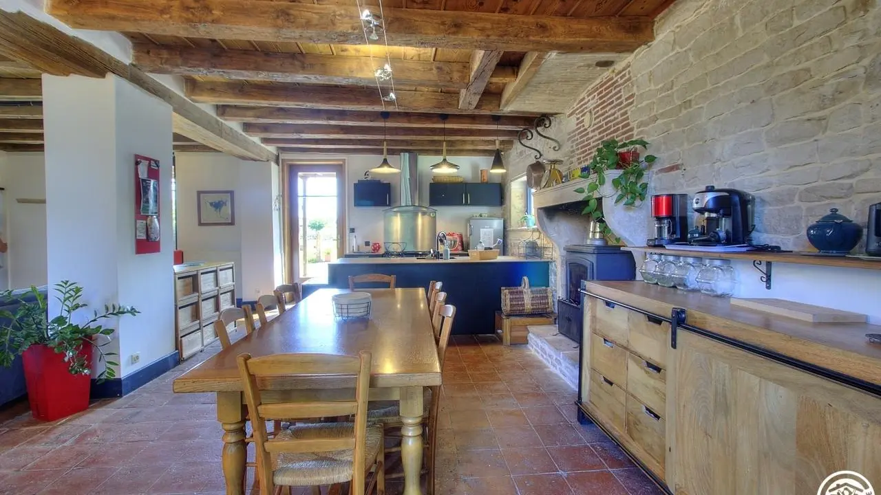 Salle à manger rez-de-chaussée