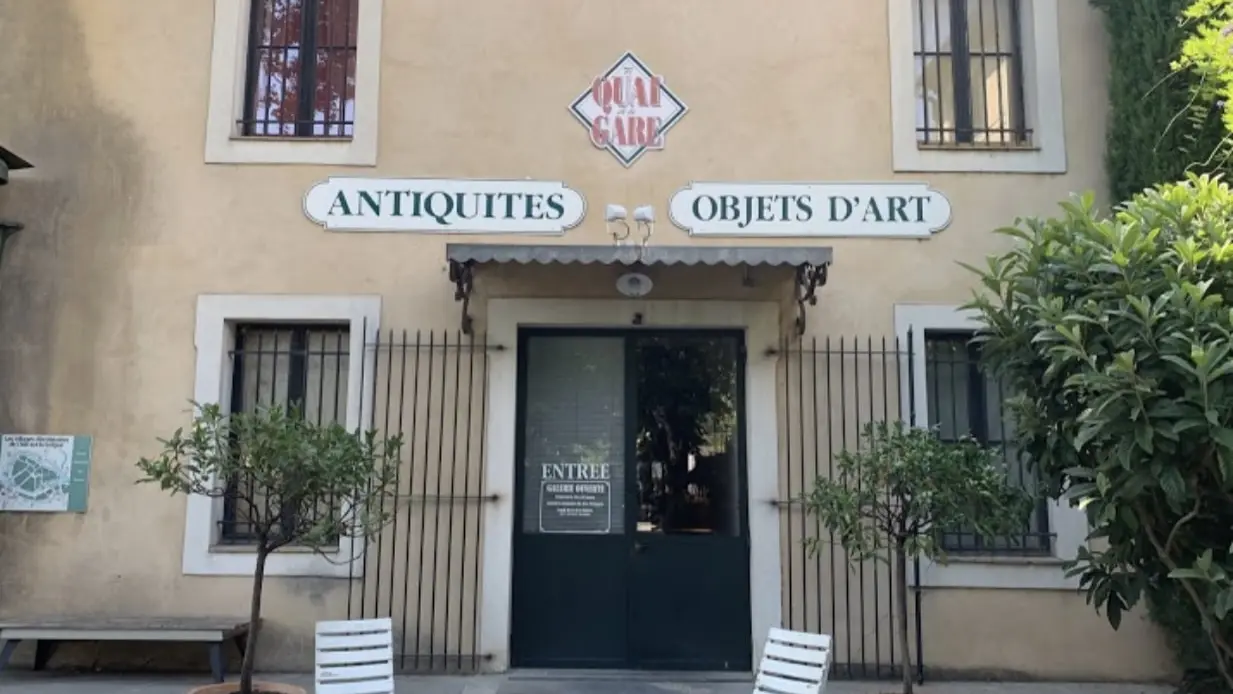 Quai de la Gare Isle sur la Sorgue