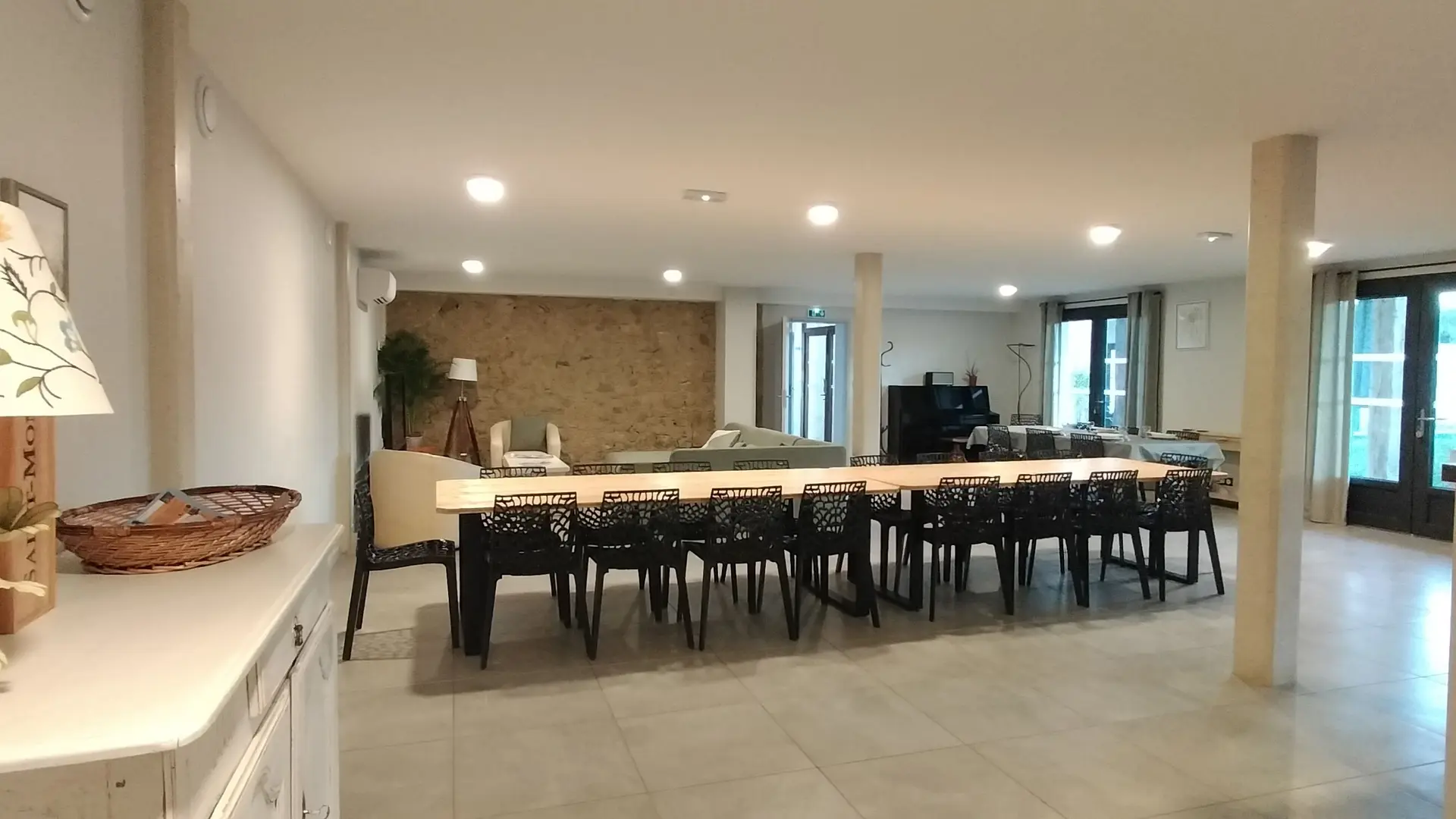 Grande pièce à vivre