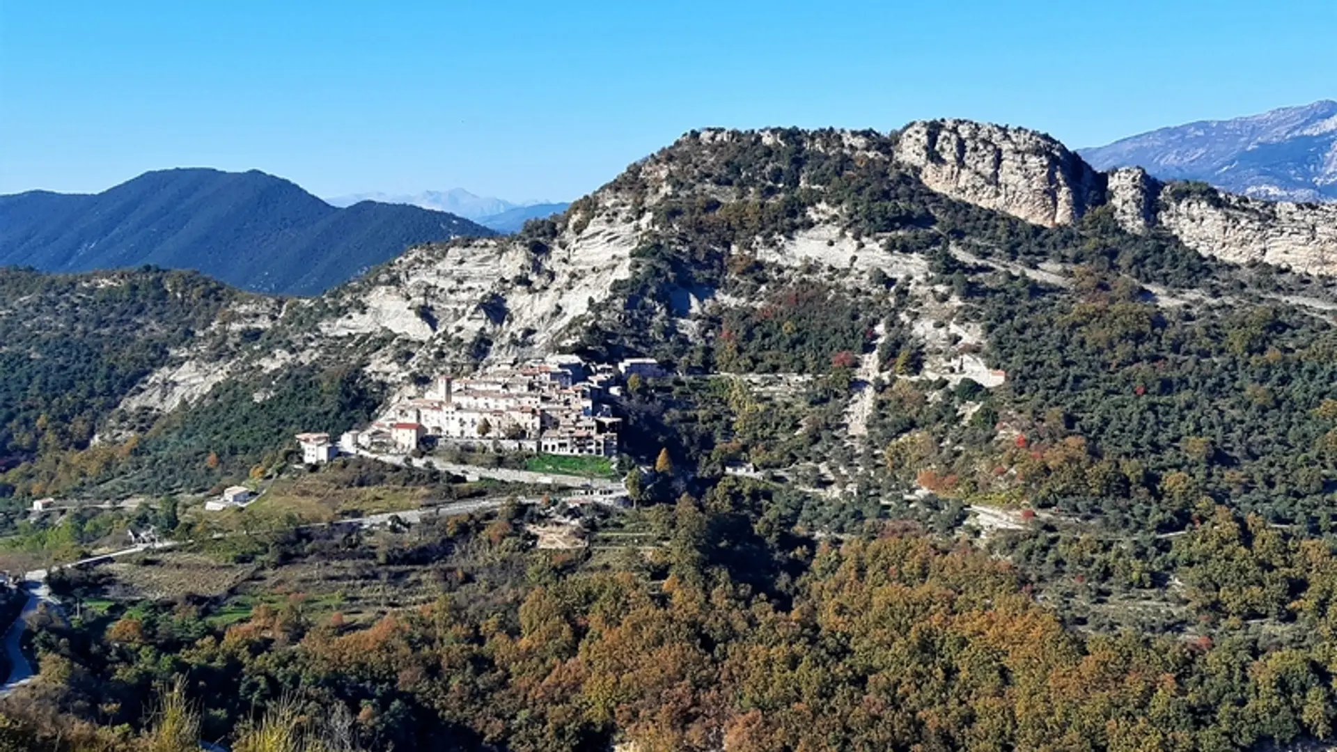 Les Gorges de l'Esteron