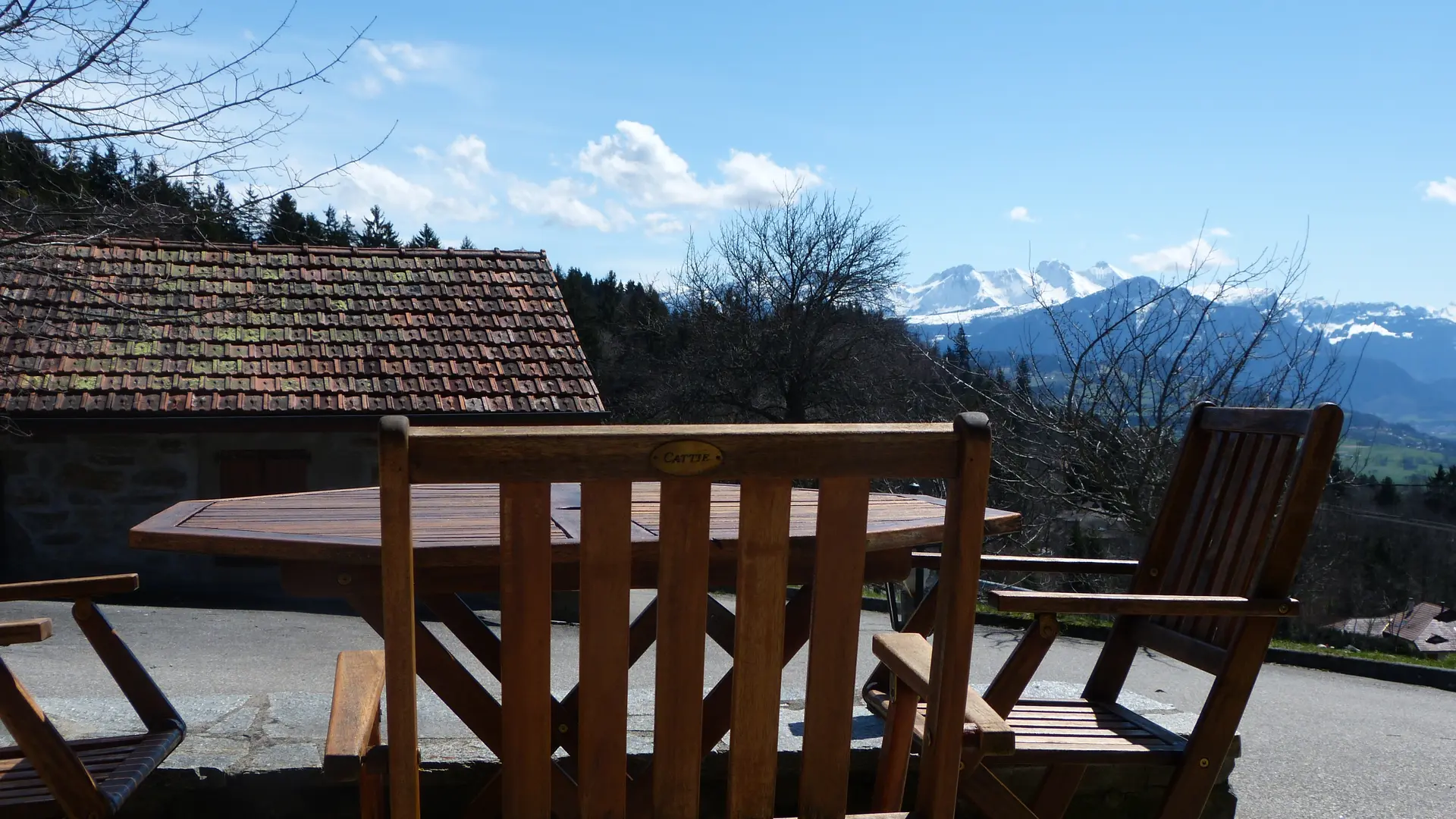 Vue depuis la terrasse du Bonheur dans le pré