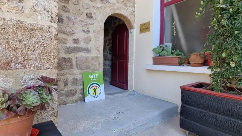 Entrée du gîte des corneilles
