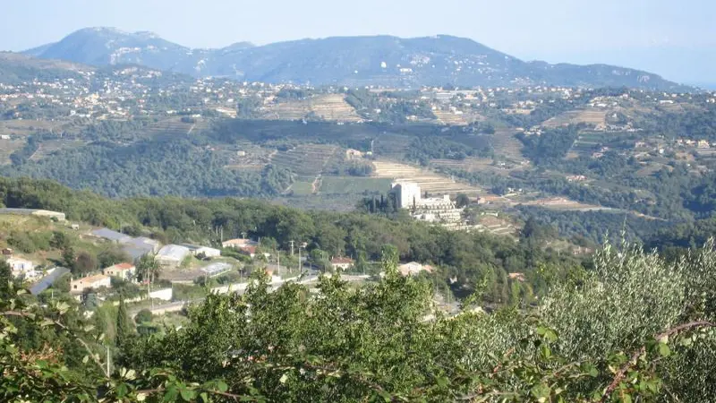 Gîte Bellevue-Vue depuis le gîte-Tourrette-Levens-Gîtes de France des Alpes-Maritimes