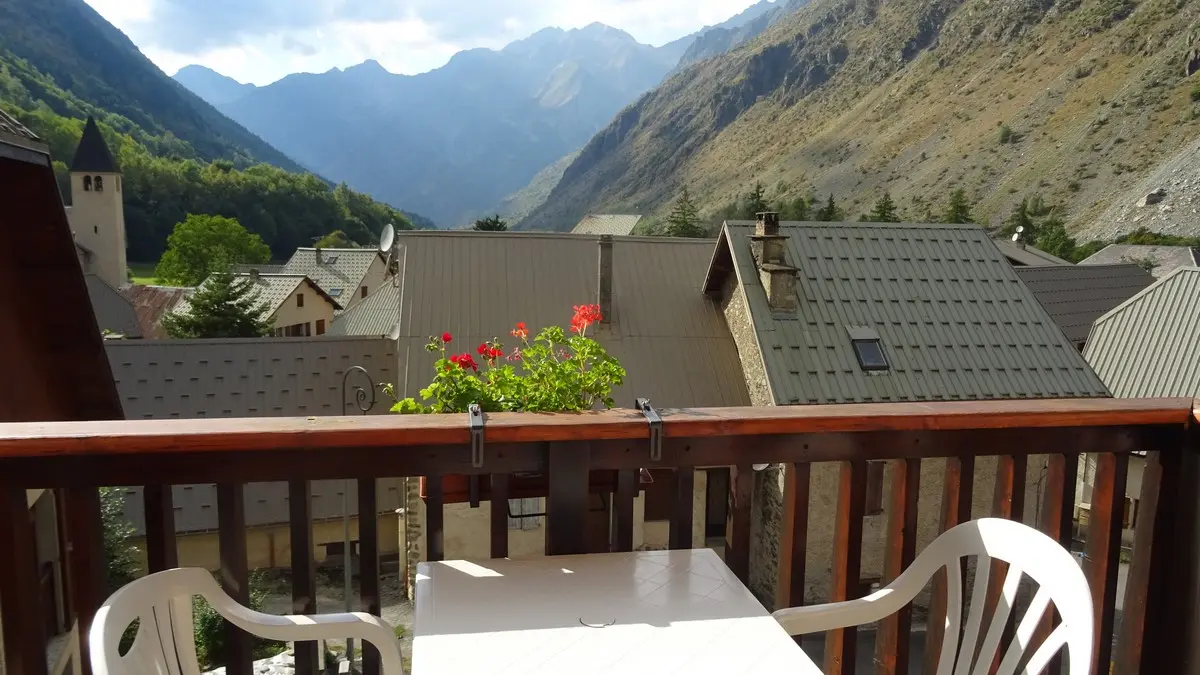 Location Meublé Résidence Les Oulles. la Chapelle en Valgaudemar