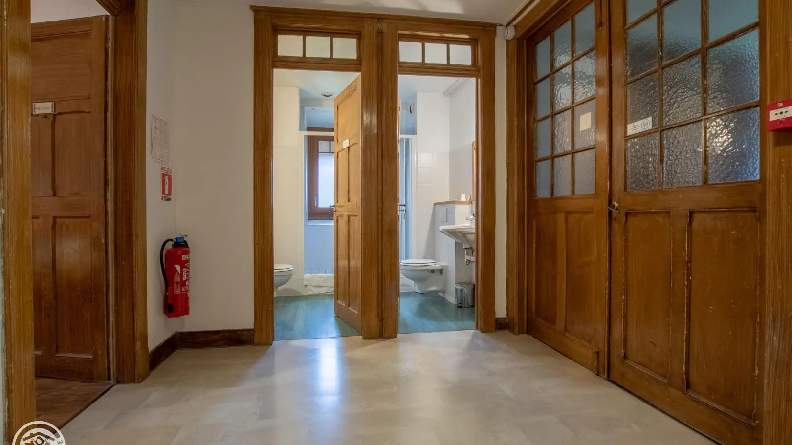 Hall chambres (2ème étage)