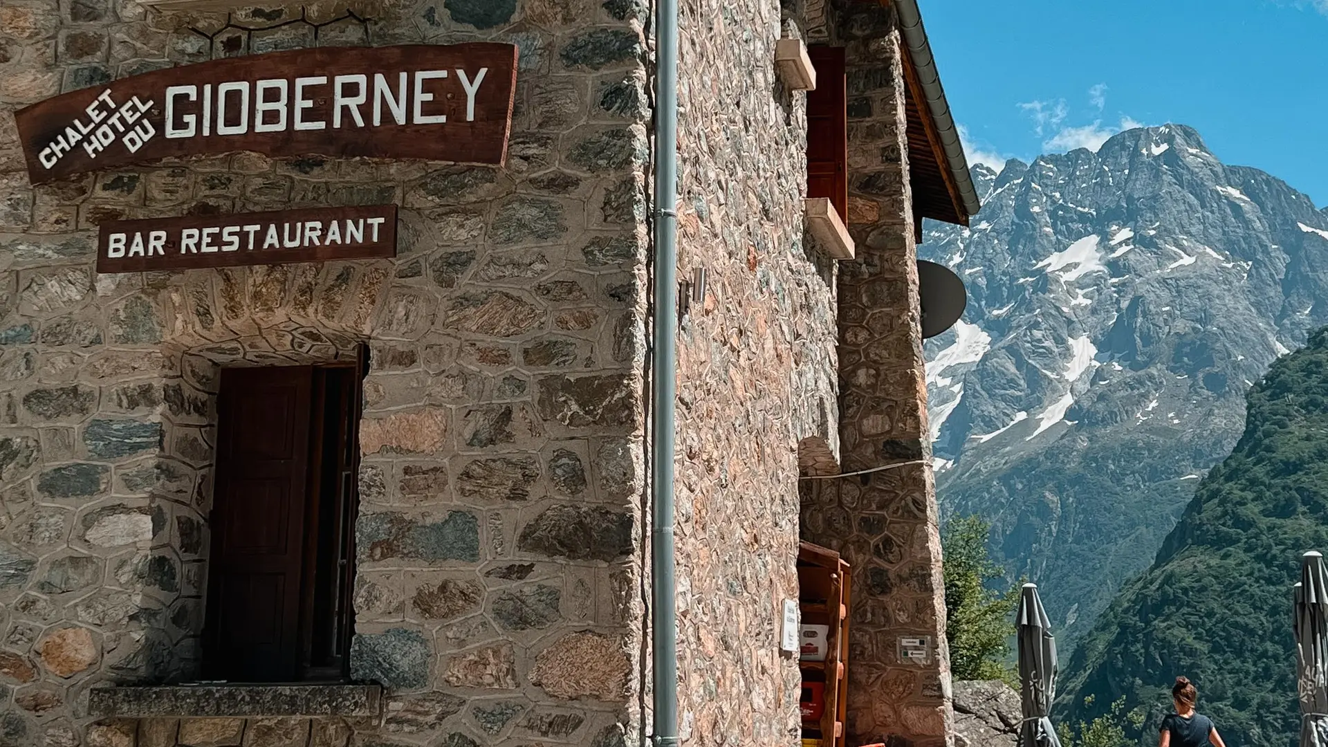 Entrée refuge du Gioberney