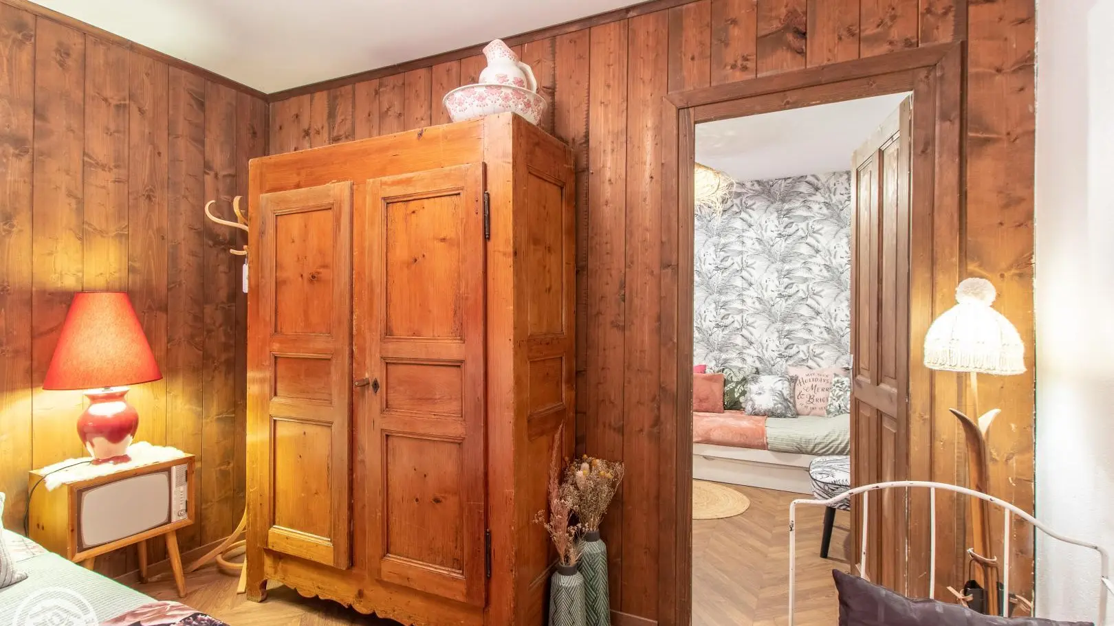 Chambre 2 et accès chambre 3