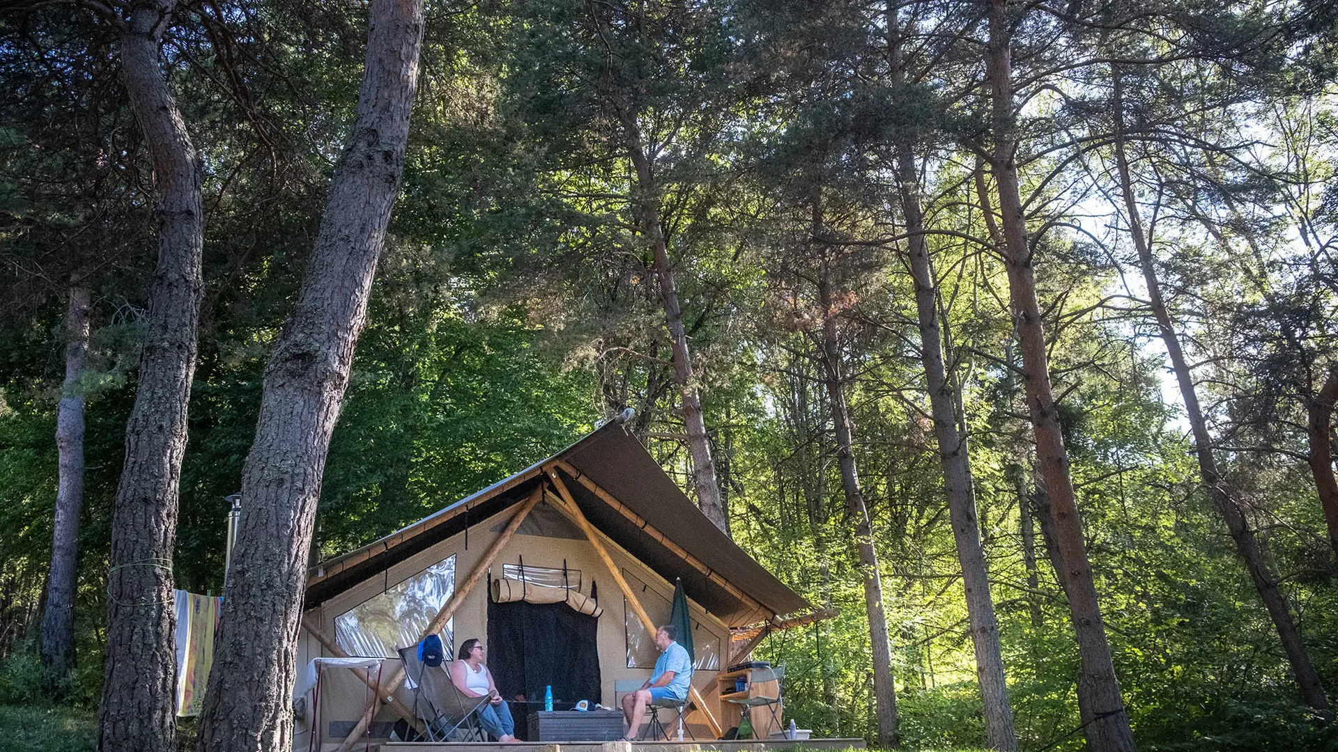 Camping Huttopia Lac de Serre-Ponçon