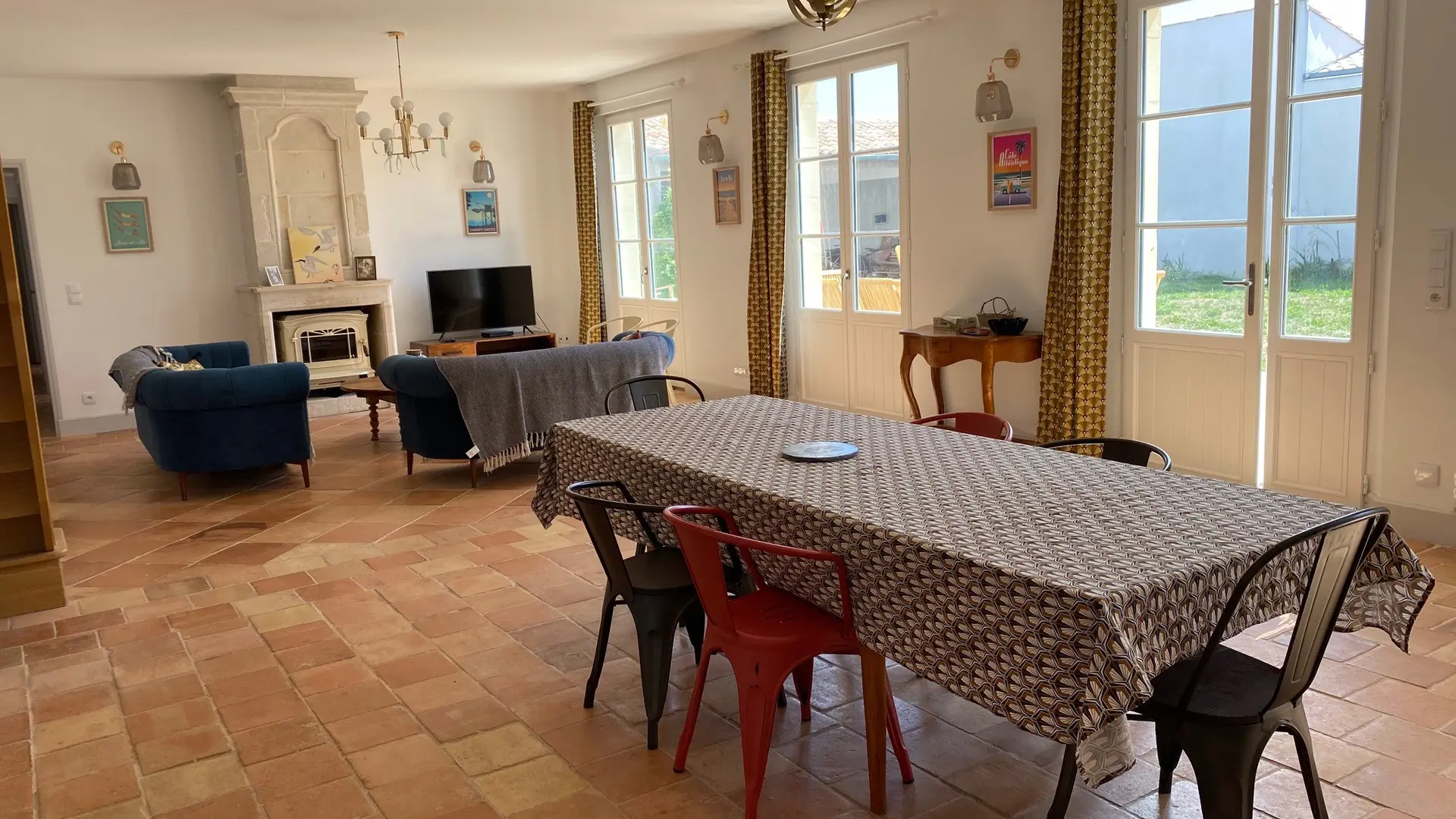 living room and dining table