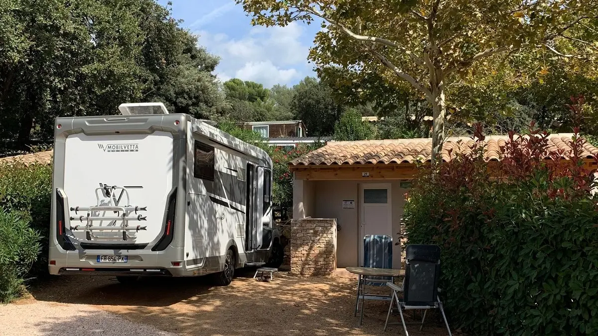 Emplacement camping car