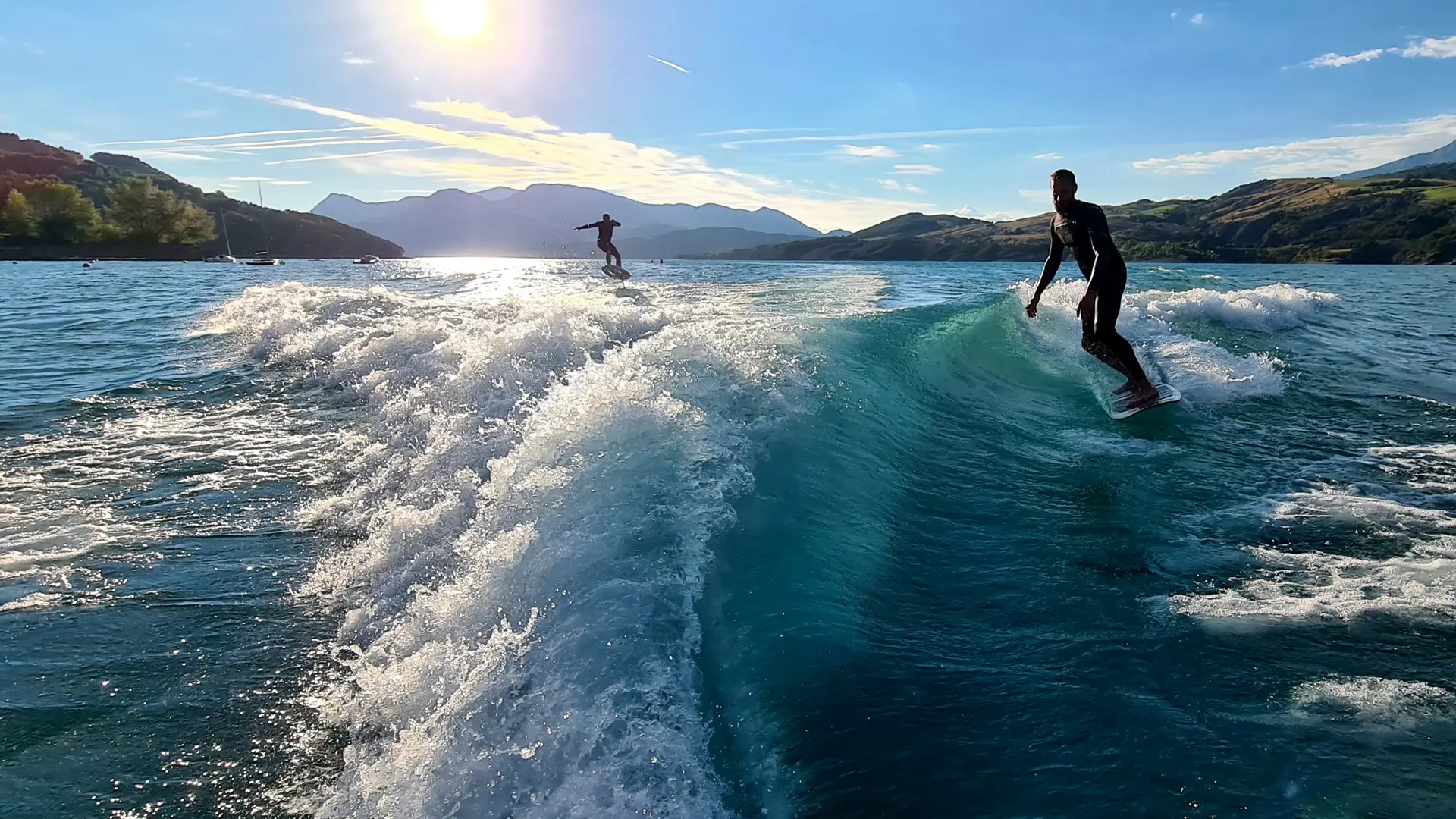 Wakesurf Serre-Ponçon - Sud Escapades SAVINES-LE-LAC