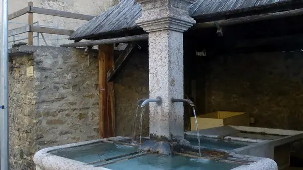 Fontaine de Saint-Clément-sur-Durance