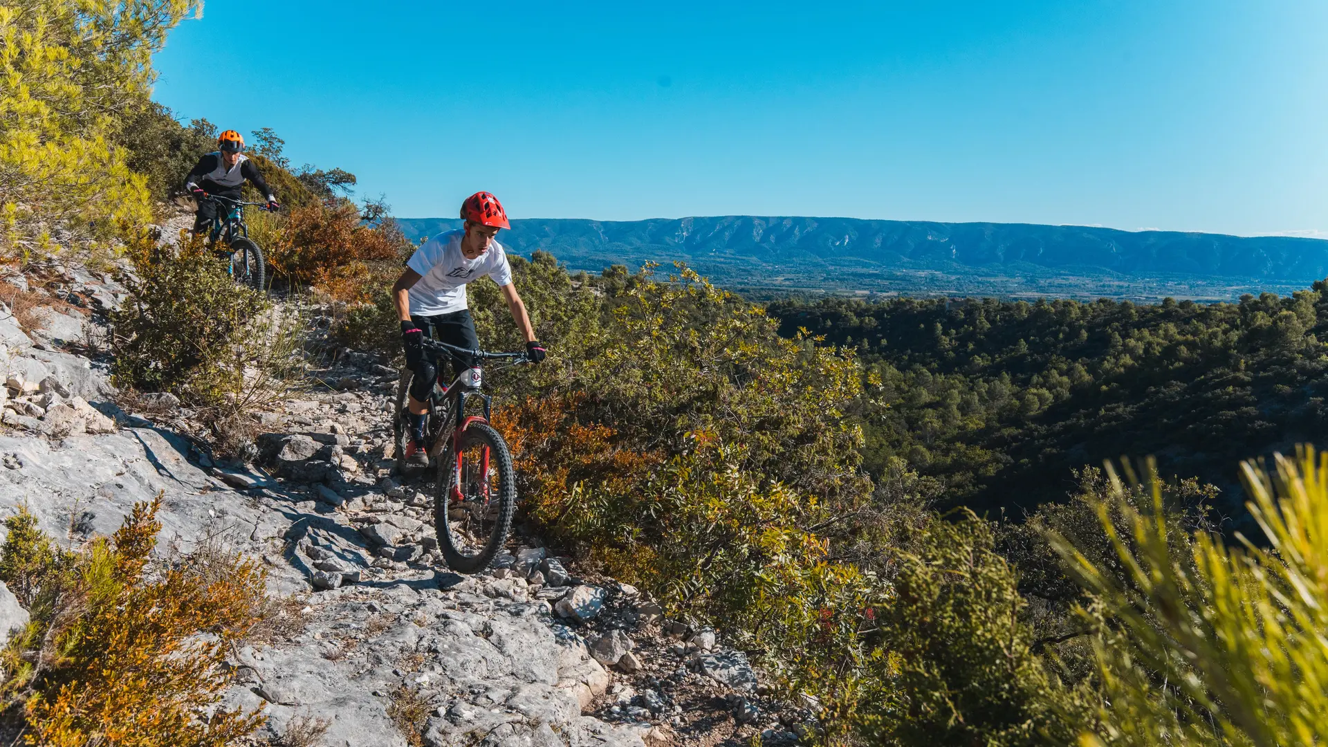 Tour du Mur de la Peste en VTT