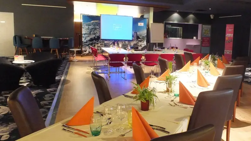 réunion de travail, repas