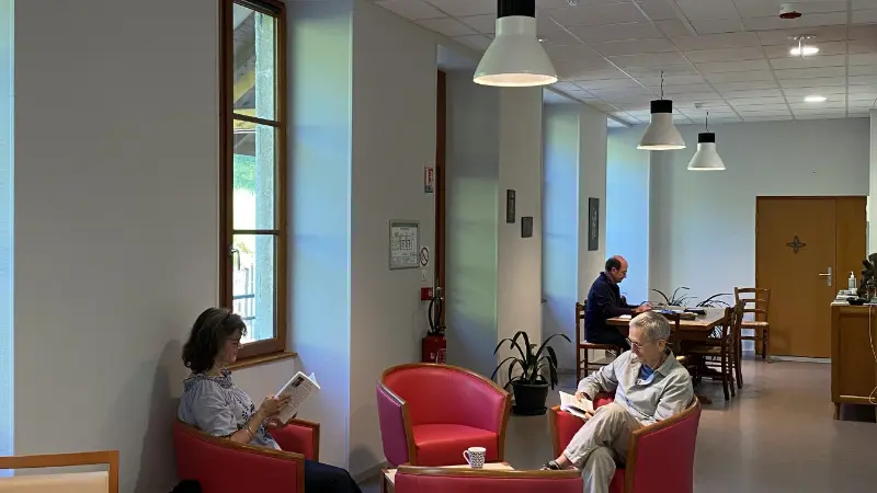 Abbaye de Saint Rambert en Bugey - La bibliothèque, bulle de calme