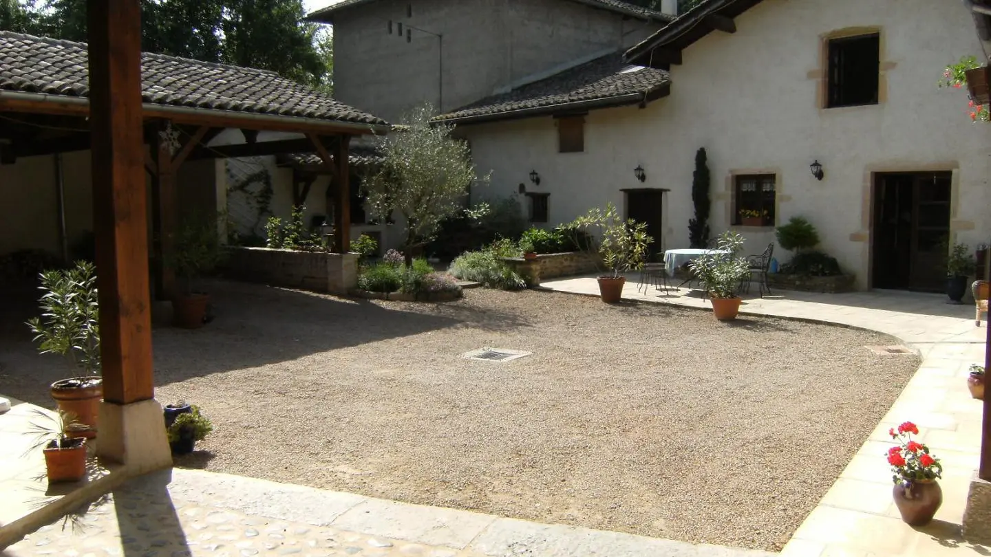 Entrée cour intérieure