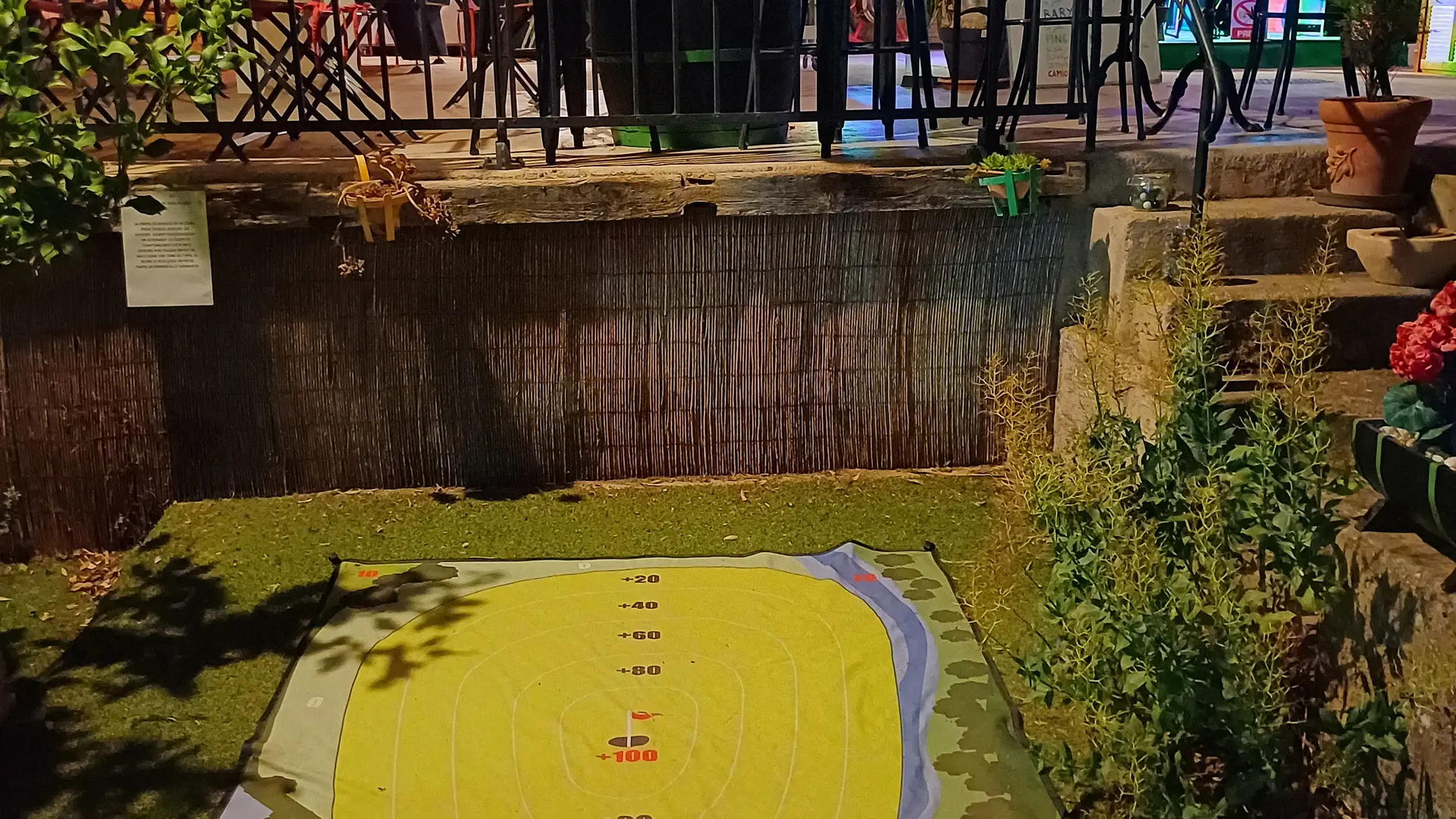 Tapis de golf by night