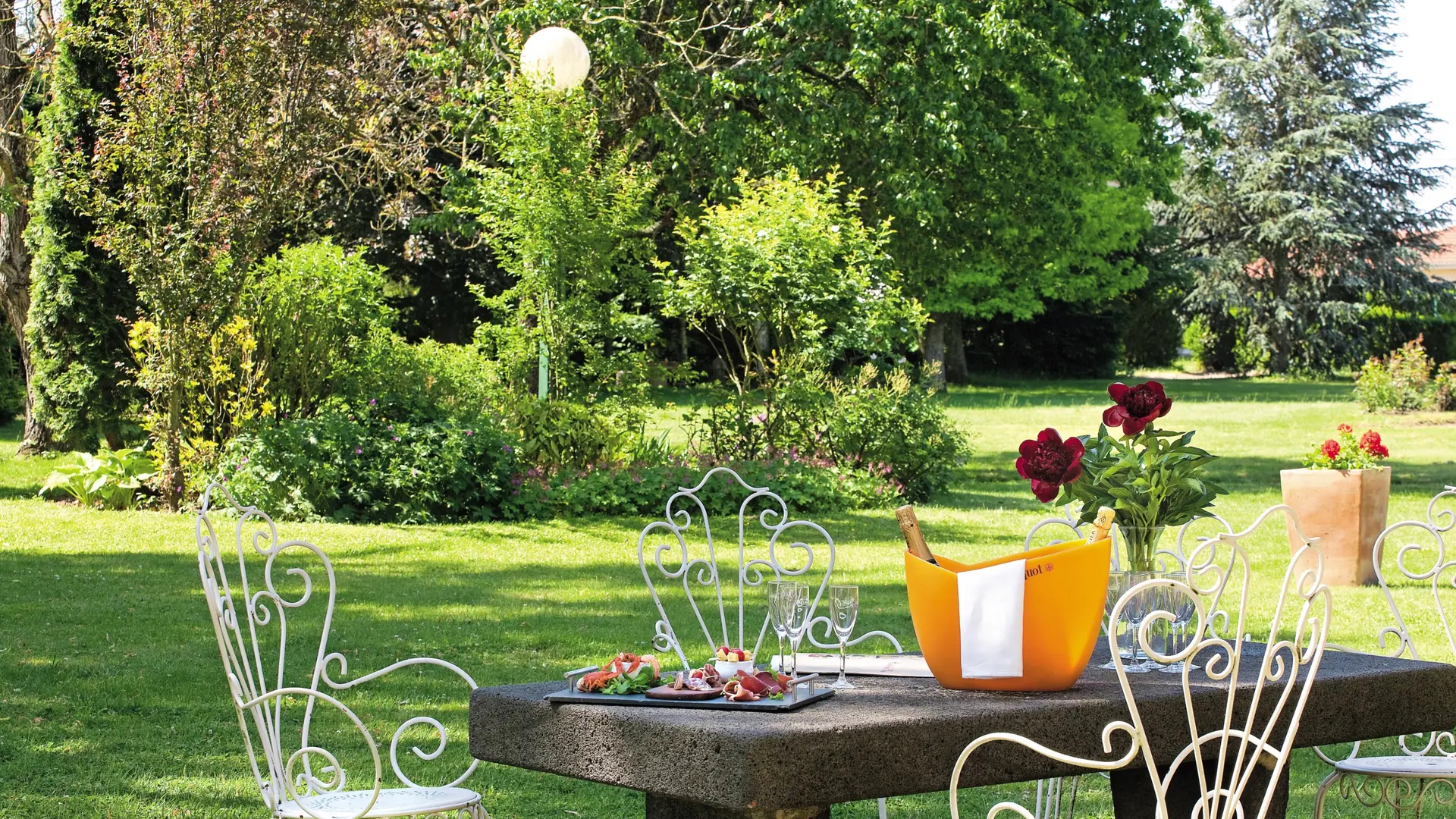 Restaurant - Le Clos Fleuri - Maringues