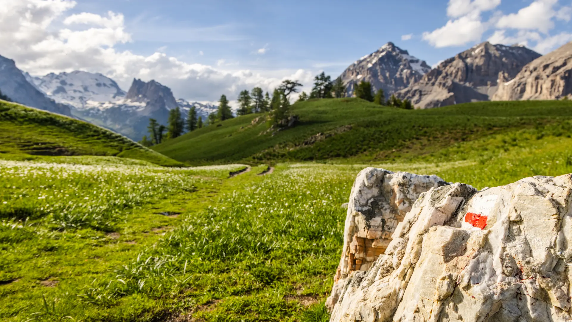 Col des Thûres et lac Chavillon