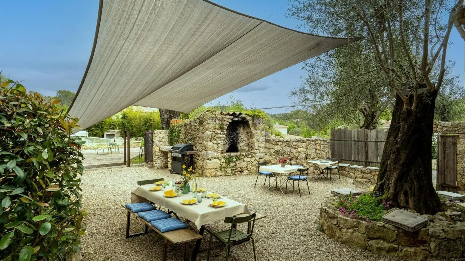 Extérieur Mas d'Osmeea (6 pers.) à Roquefort-les-Pins Gîtes de France Alpes-Maritimes