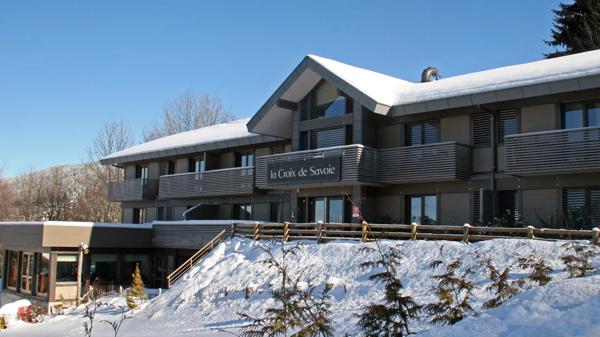 Façade en hiver