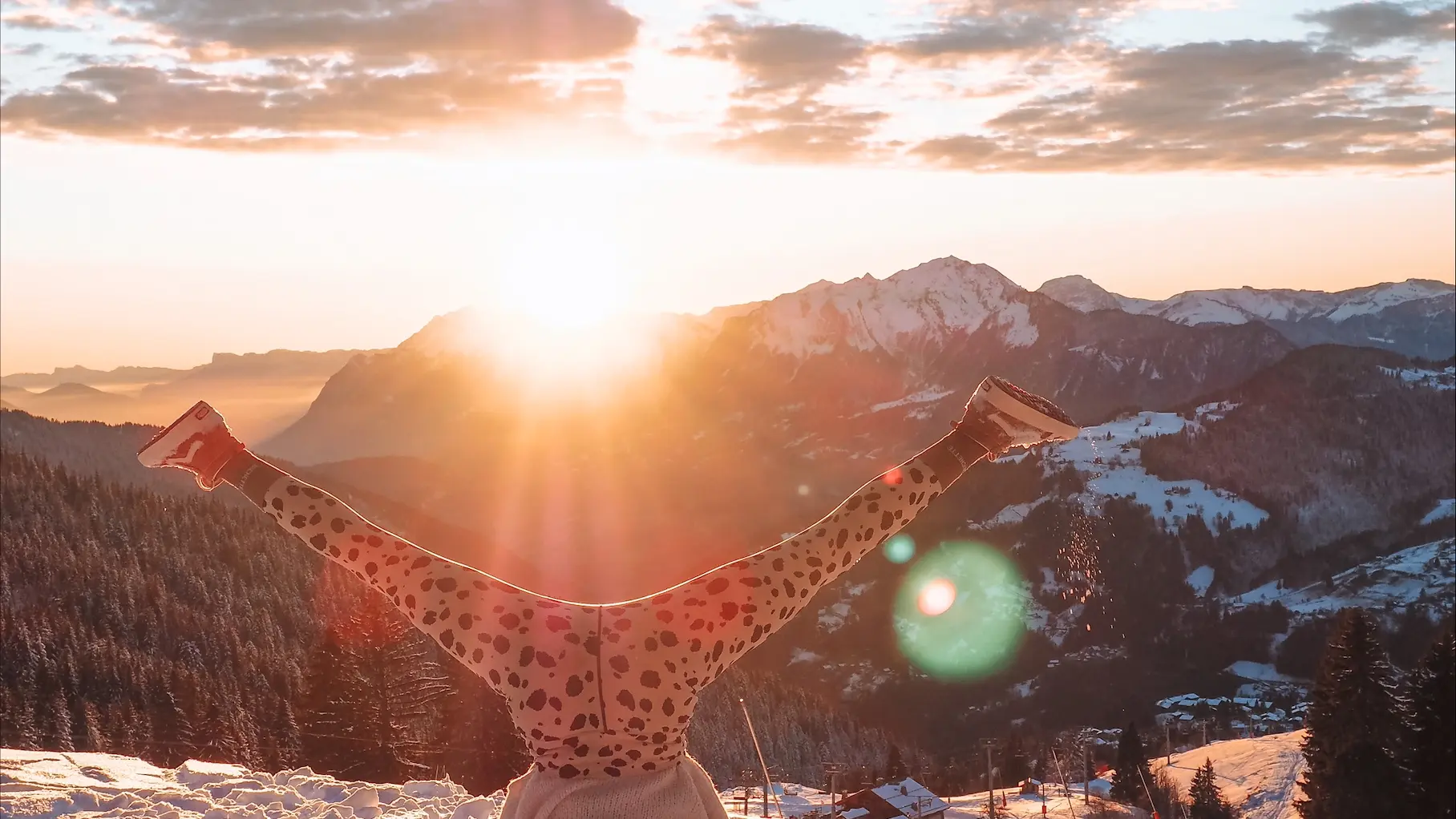 Yoga au coucher de soleil