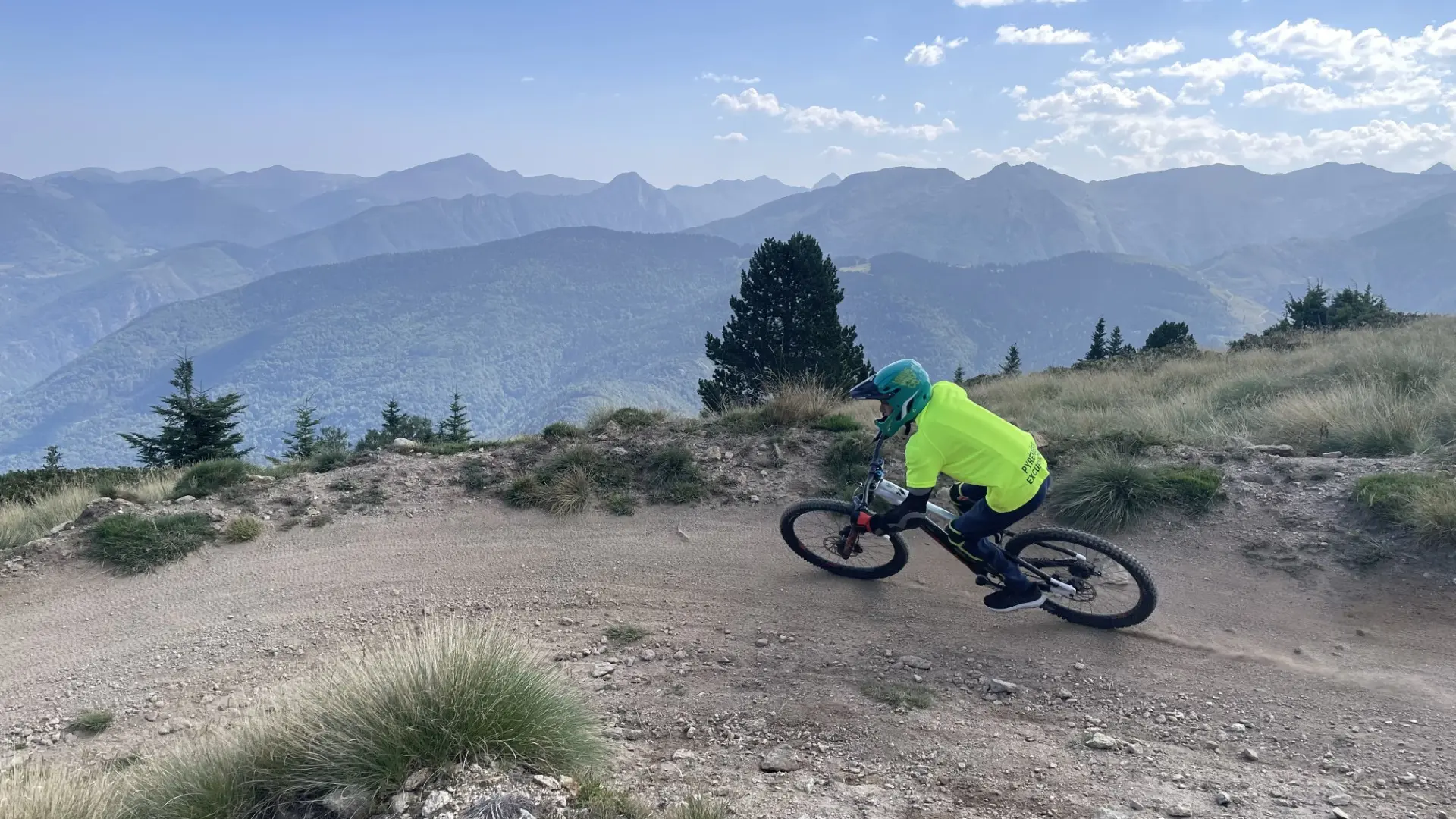 VTT avec vue montagne