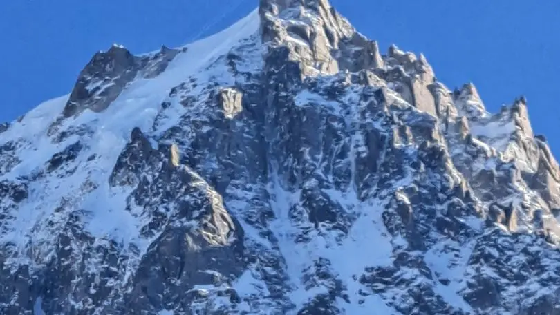 l'Aiguille du midi vue du balcon du gite