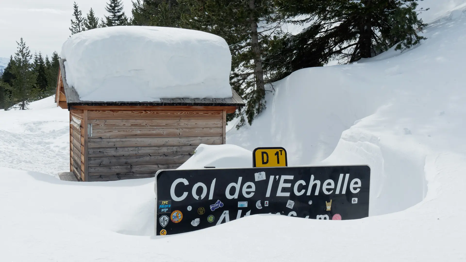 Col de l'Echelle sous la neige