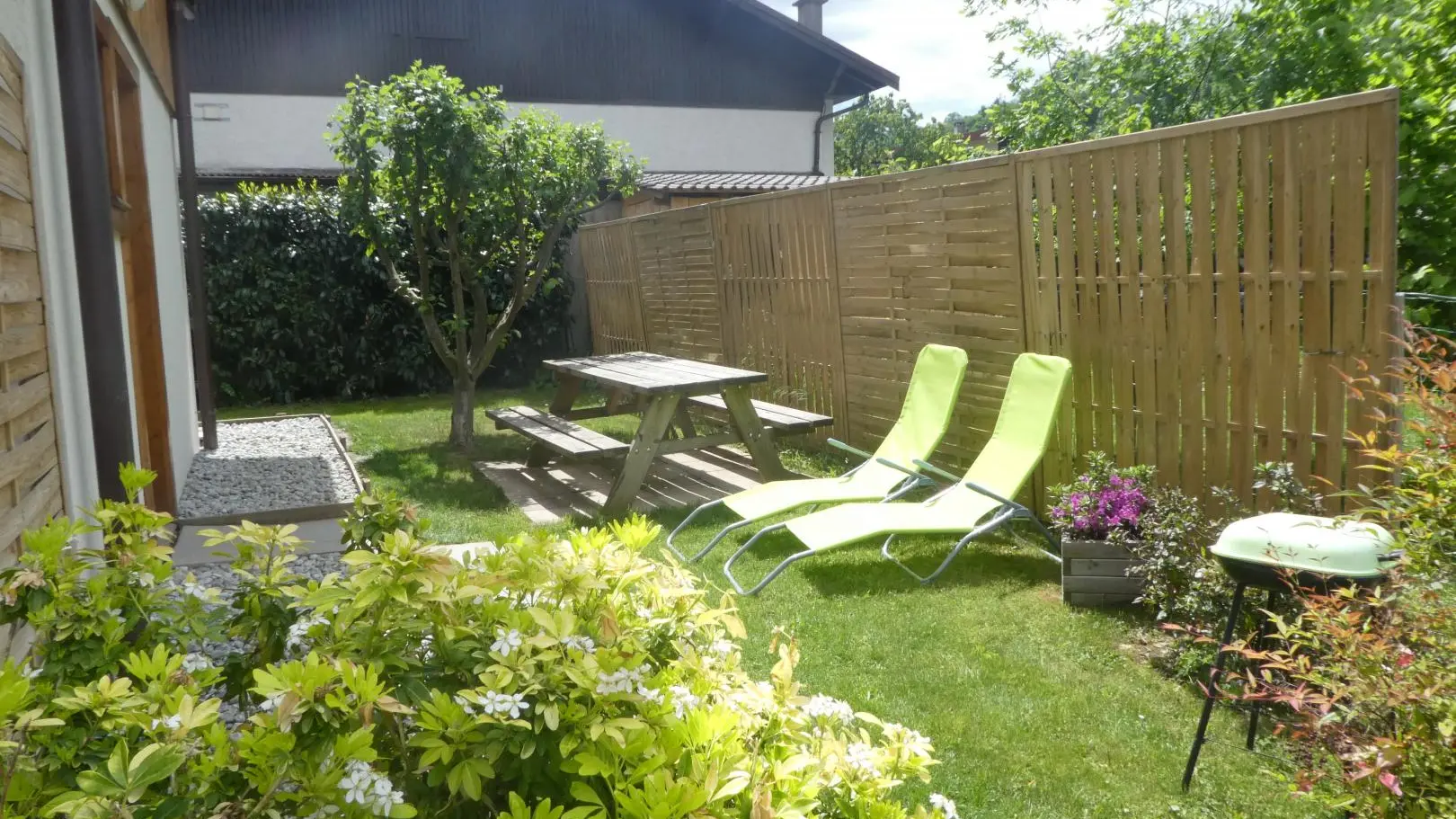 Coin extérieur en été