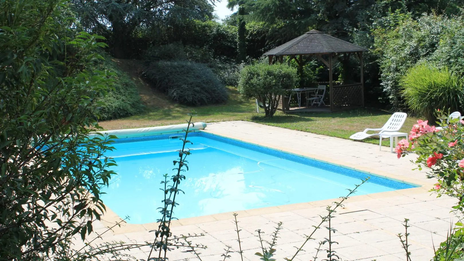 Les propriétaires partagent leur piscine