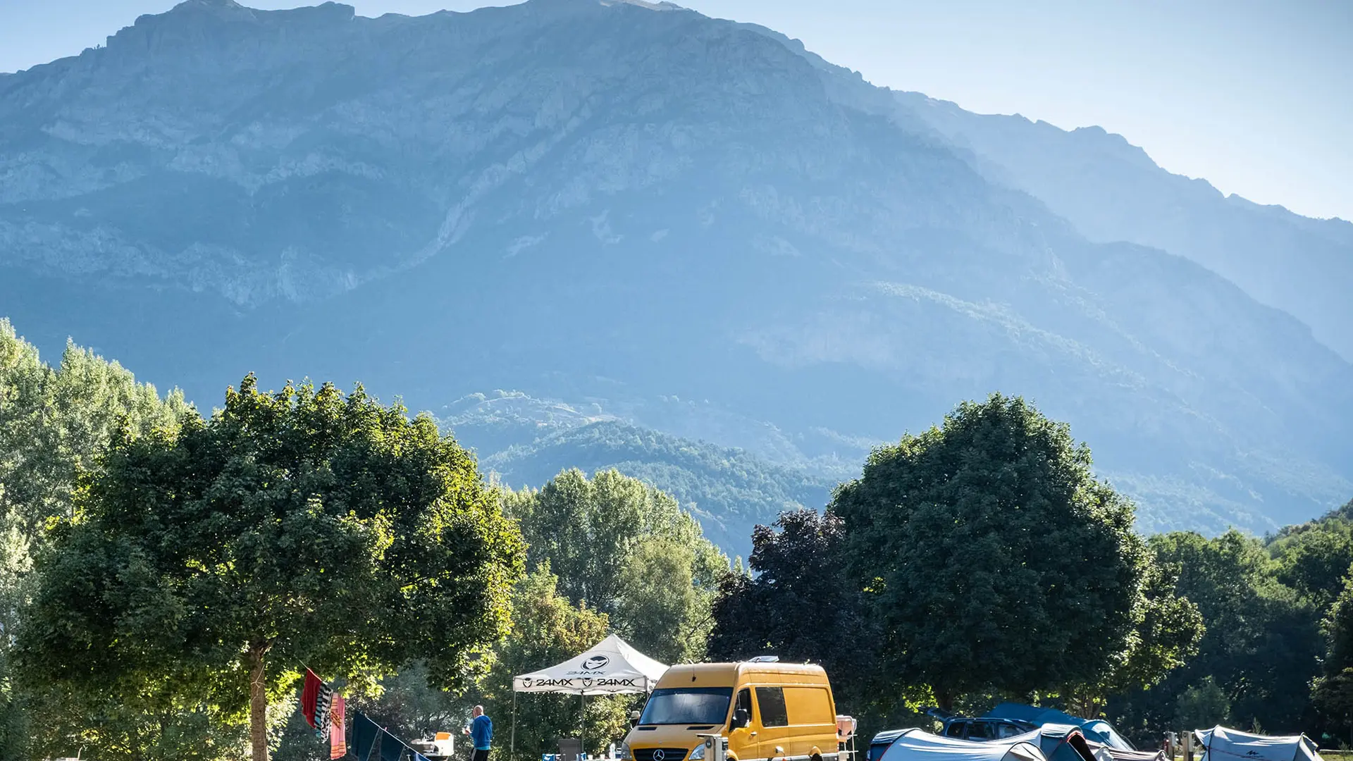 Camping Huttopia Lac de Serre-Ponçon