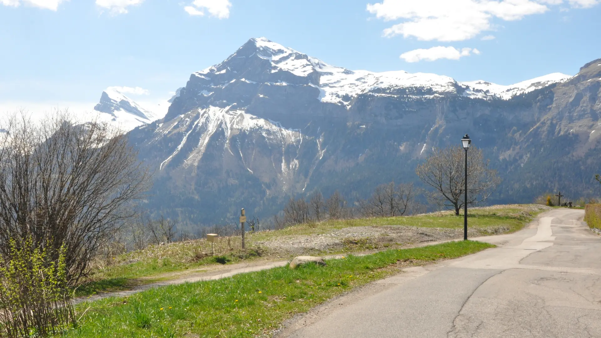 Vue sur la pointe d'Areu