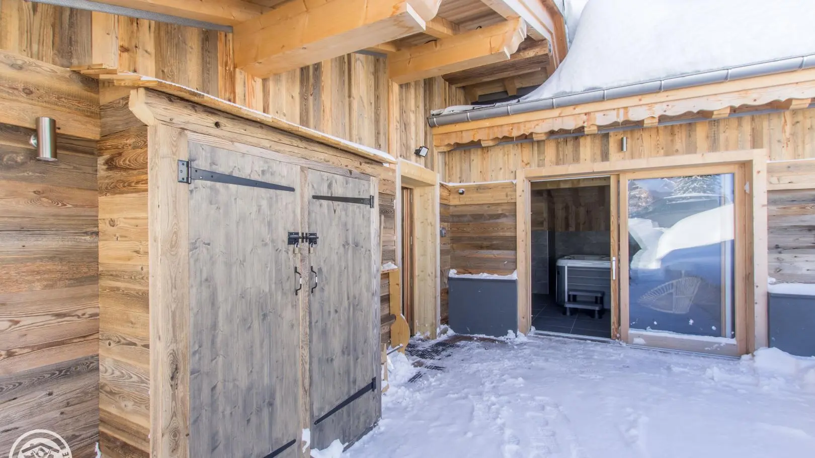 Entrée du gîte + accès au SPA