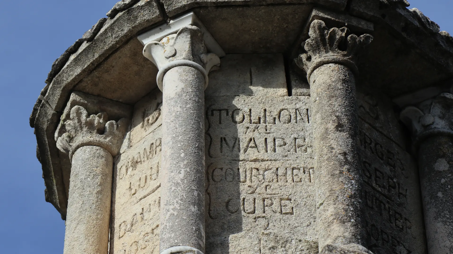 Tollon, maire - Courchet, curé - L'énigmatique monument à Saint-Joseph de Gassin - https://gassin.eu