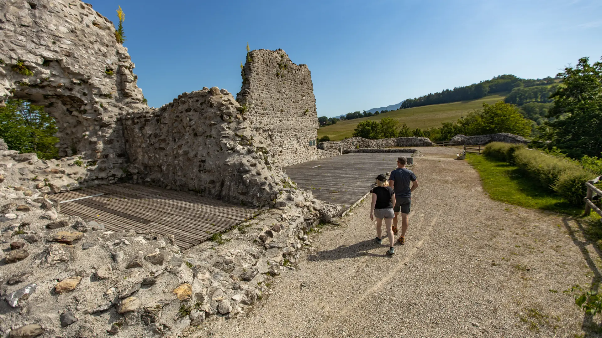 Ruines du château de Faucigny