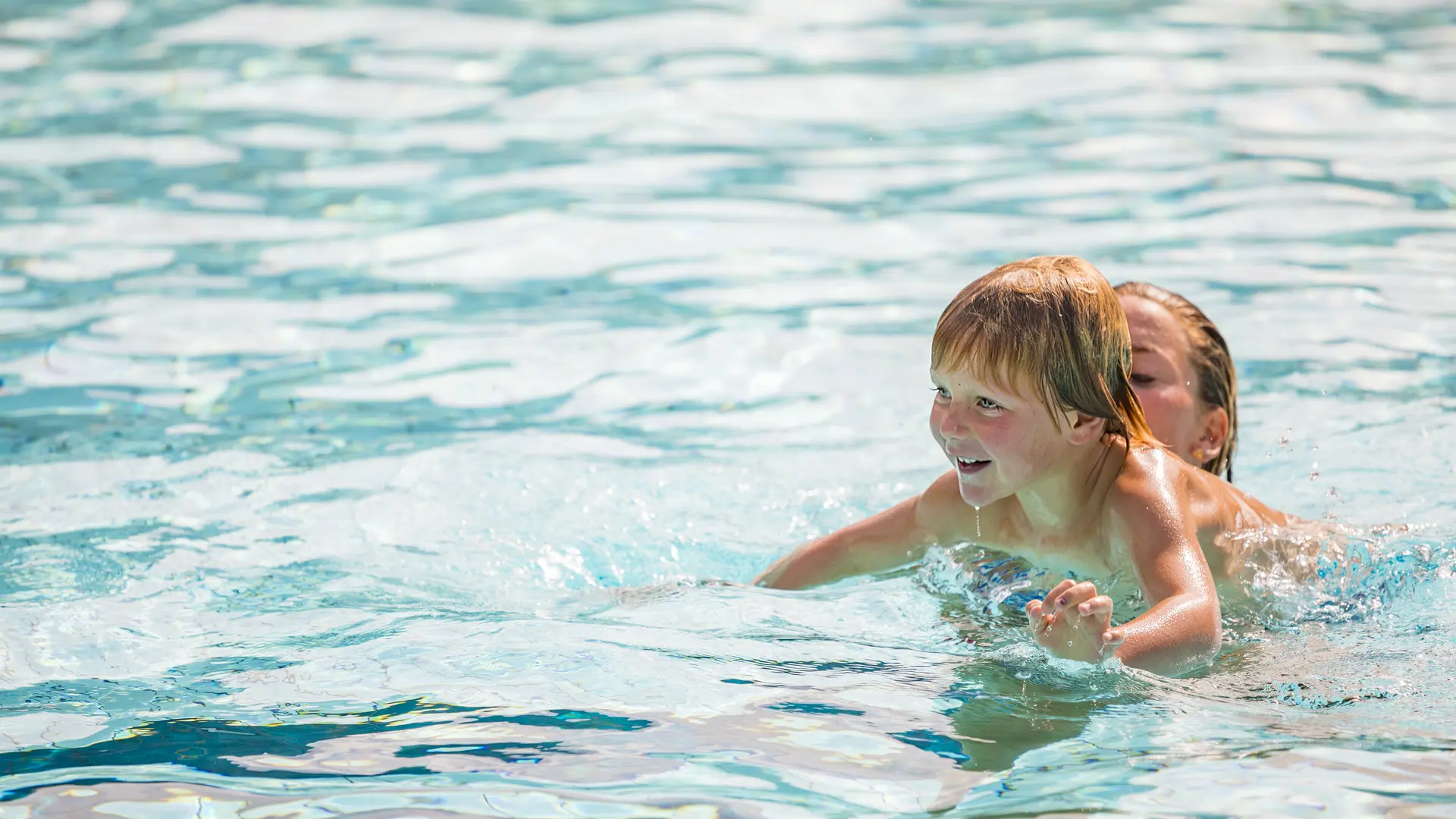 Cours de natation au Grand-Bornand