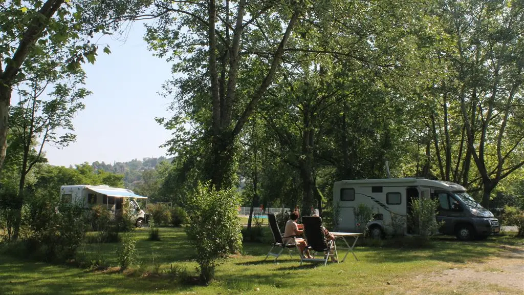 Emplacement camping-cars