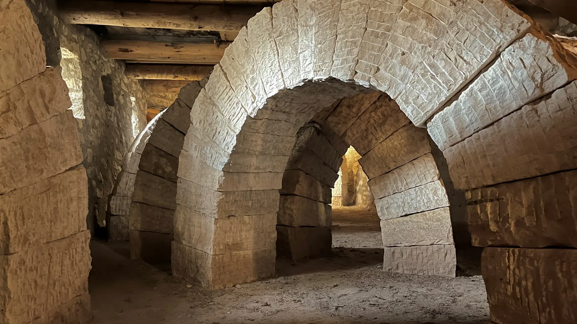 Andy Goldsworthy, Refuge d’Art-Ferme Belon, 2003, Collection Musée Gassendi